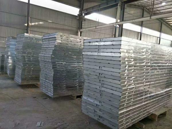 防火門(mén)生產(chǎn)車(chē)間